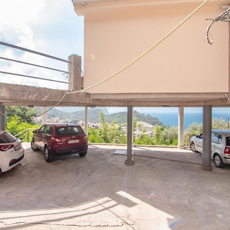 Mum'S Apartment Petrovac Luaran gambar