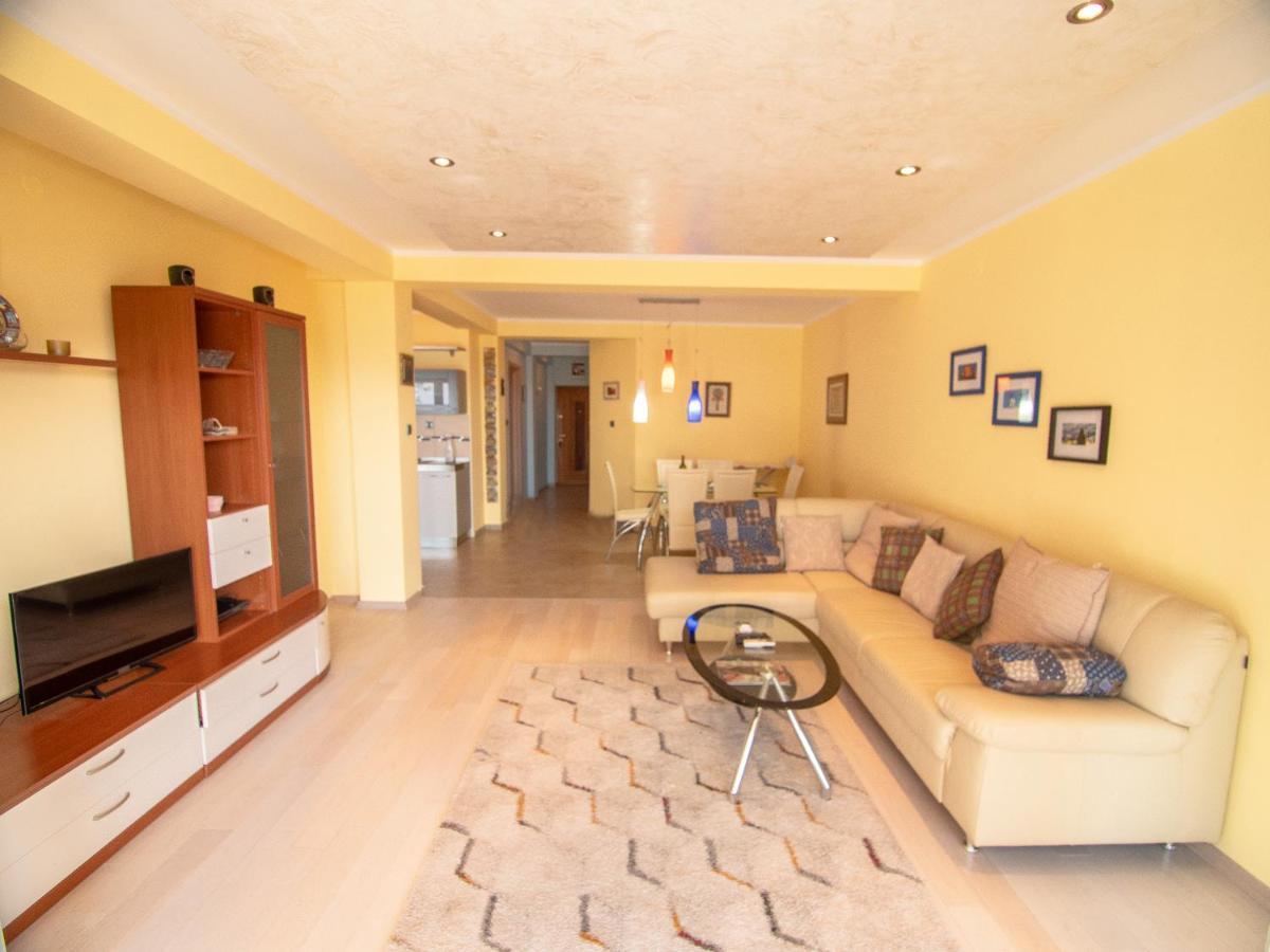 Mum'S Apartment Petrovac Luaran gambar