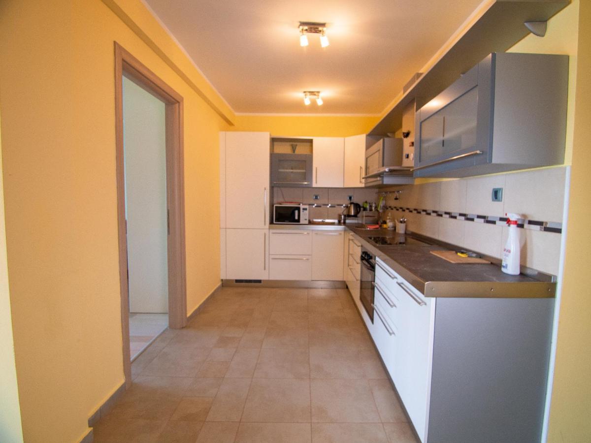 Mum'S Apartment Petrovac Luaran gambar