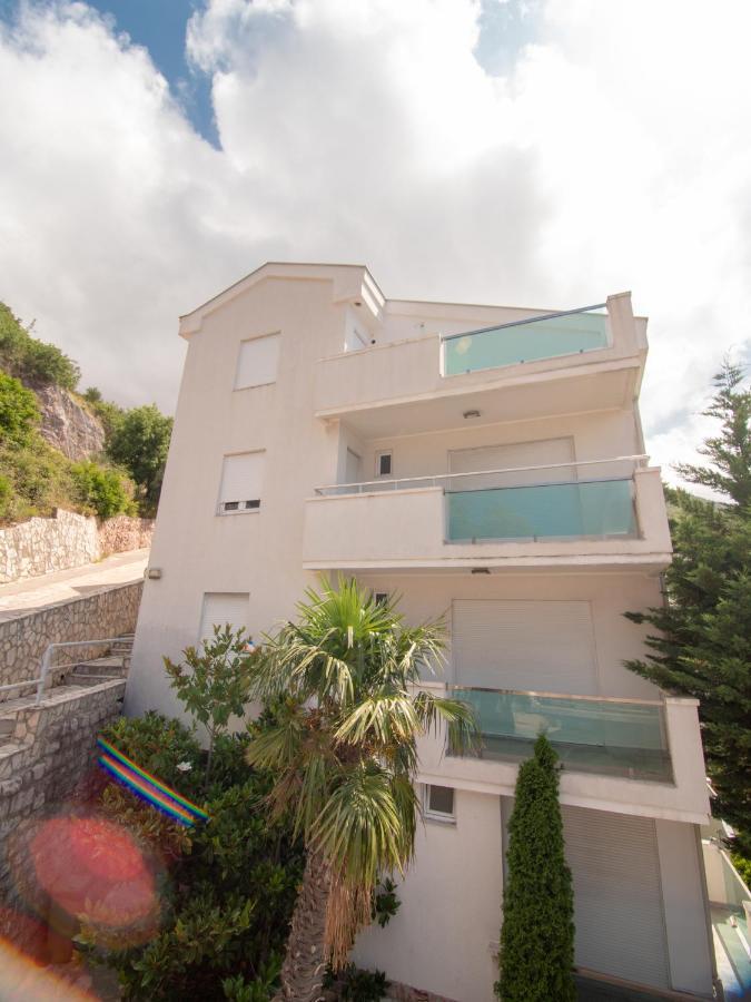 Mum'S Apartment Petrovac Luaran gambar