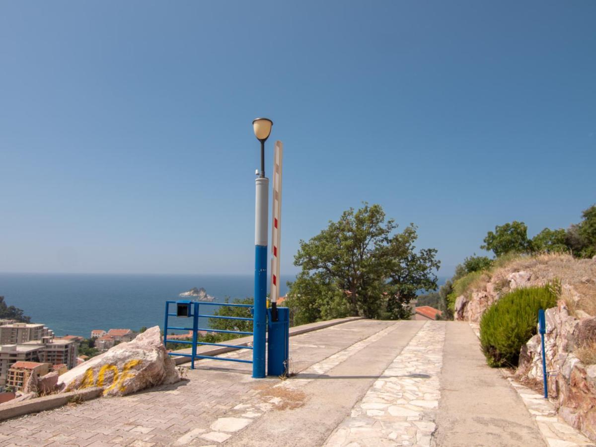 Mum'S Apartment Petrovac Luaran gambar