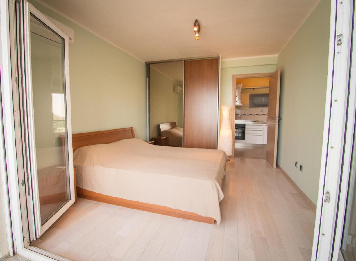 Mum'S Apartment Petrovac Luaran gambar